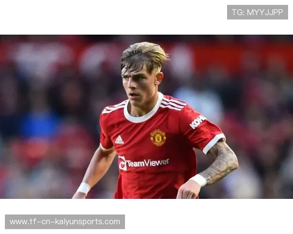 曼联青年才俊在一线队中逐渐获得出场机会,曼联青训球员 曼联青年才俊在一线队中逐渐获得出场机会,曼联青训球员